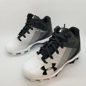 Under Armour Kids Baseball Shoes Size 9K NEW